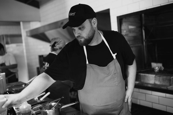 Wie organisiert man seine Küche effizient mit den richtigen Produkten?